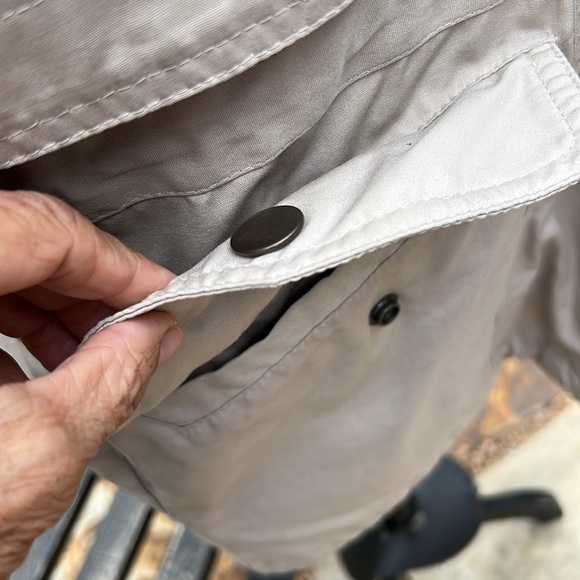 Vintage London Fog Cream Utility Jacket …009-Hanger - Picture 4 of 15